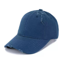 将图片加载到图库查看器，‌Customizable Baseball Caps for Your Unique Style‌