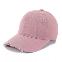 将图片加载到图库查看器，‌Customizable Baseball Caps for Your Unique Style‌